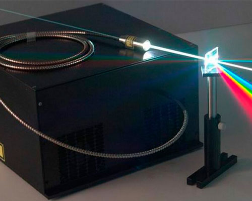 Iterbio en amplificadores de laser de fibra