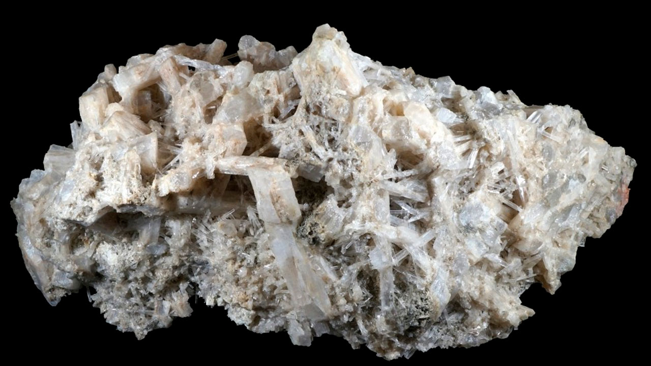 Natrolita (Natrolite)